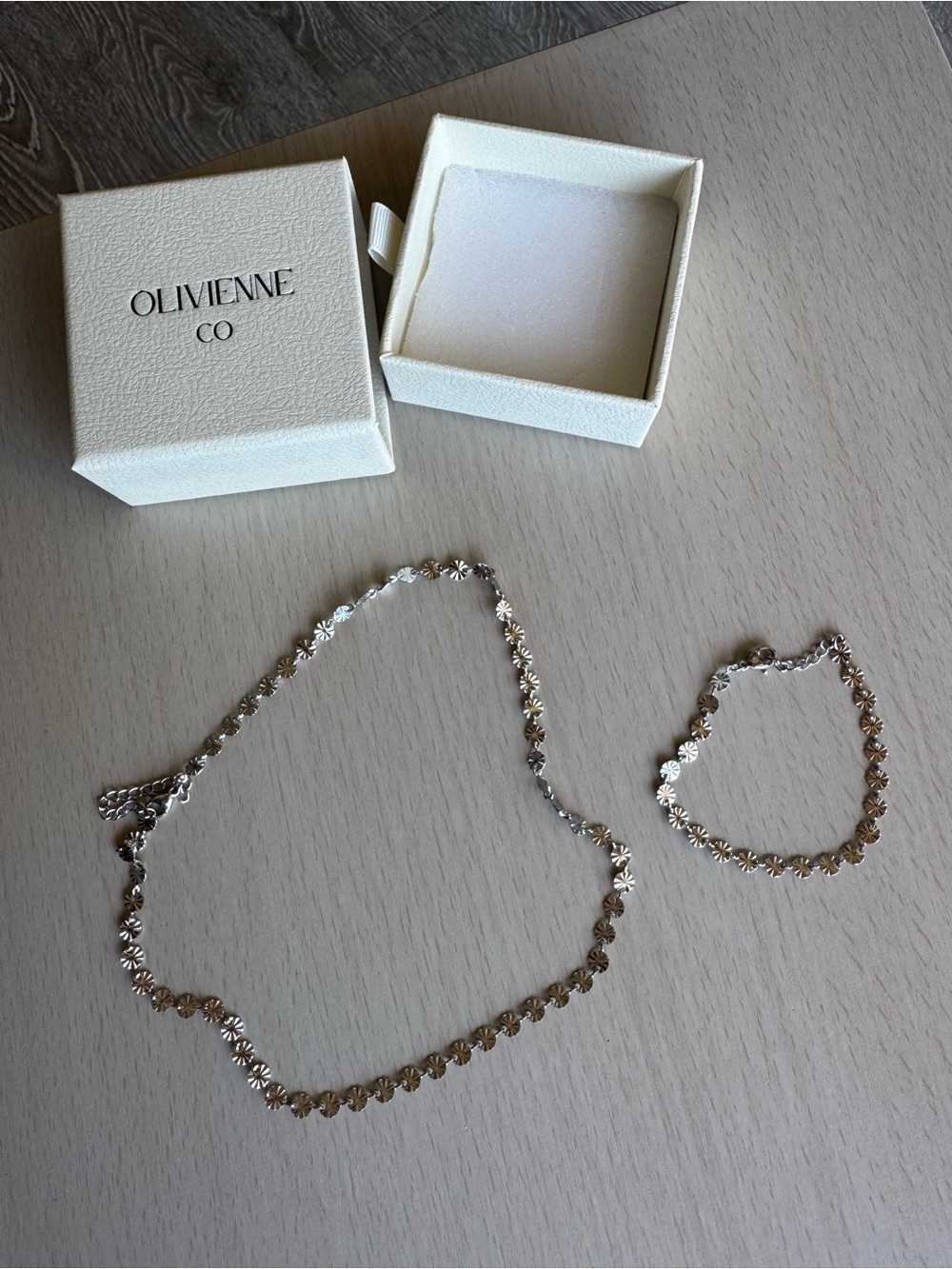 Silver Necklace and Bracelet Set - Picture 2 of 4